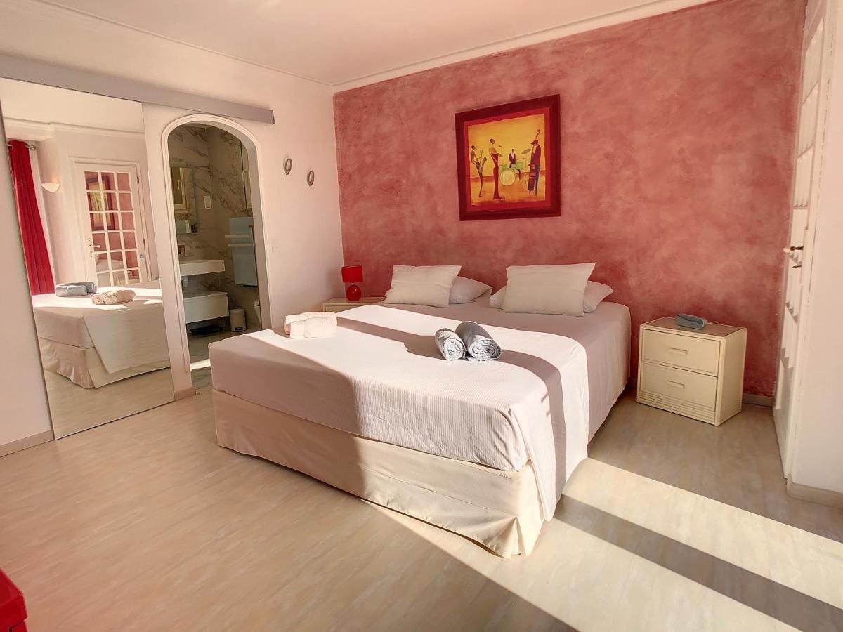 3 Bedrooms Villa Near Cannes - Pool & Jacuzzi - Sea View Mandelieu Exteriör bild