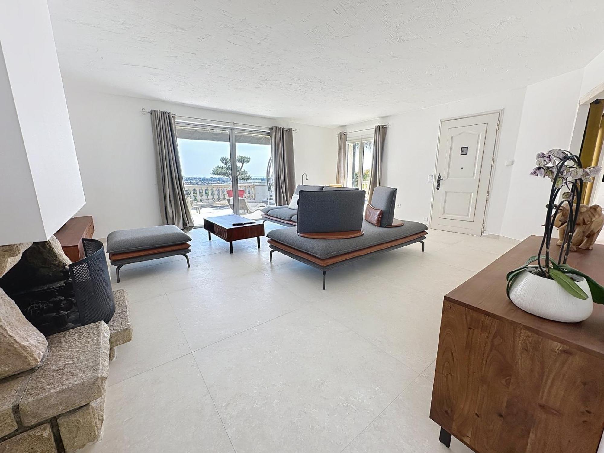 3 Bedrooms Villa Near Cannes - Pool & Jacuzzi - Sea View Mandelieu Exteriör bild