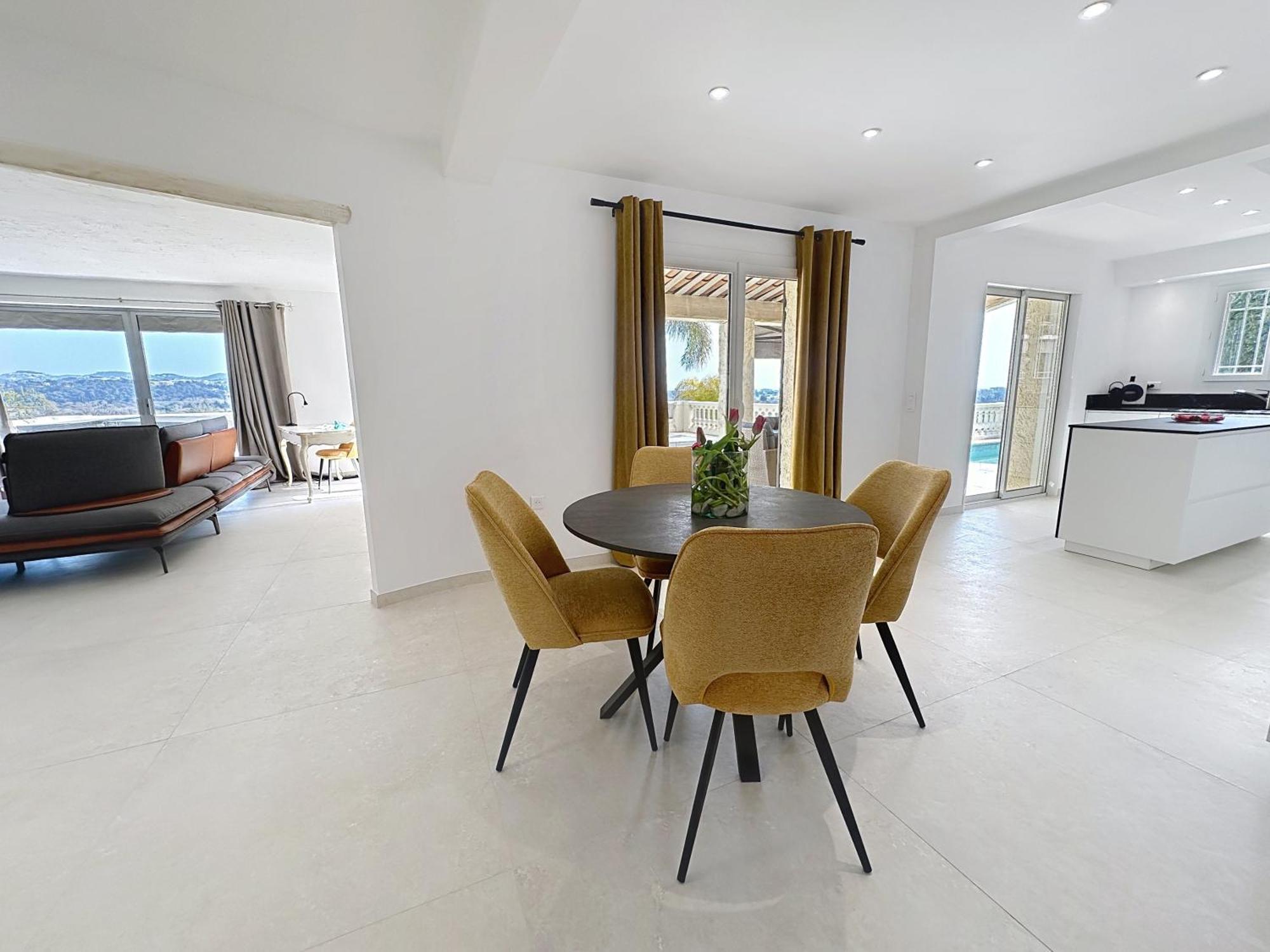 3 Bedrooms Villa Near Cannes - Pool & Jacuzzi - Sea View Mandelieu Exteriör bild