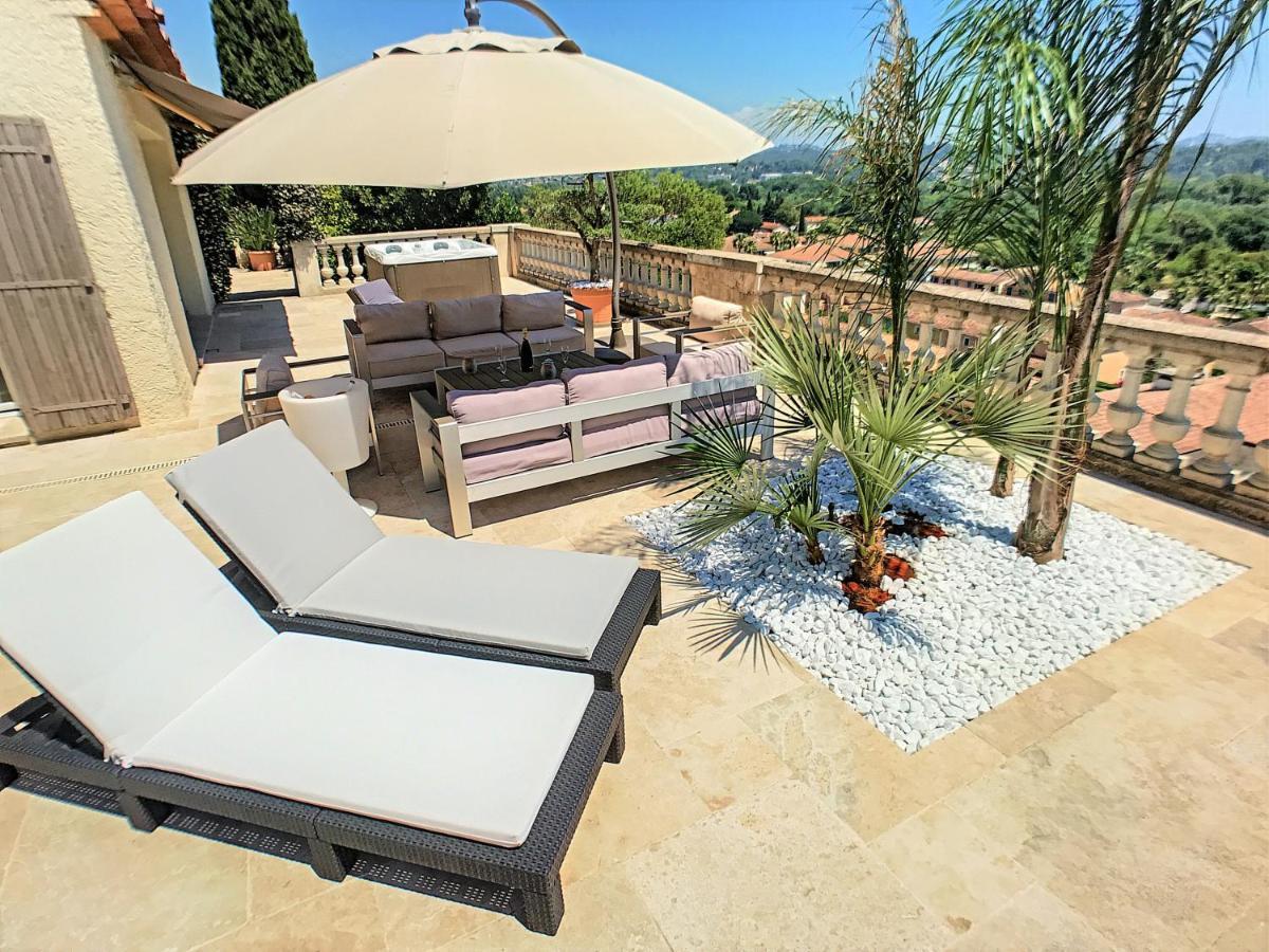 3 Bedrooms Villa Near Cannes - Pool & Jacuzzi - Sea View Mandelieu Exteriör bild
